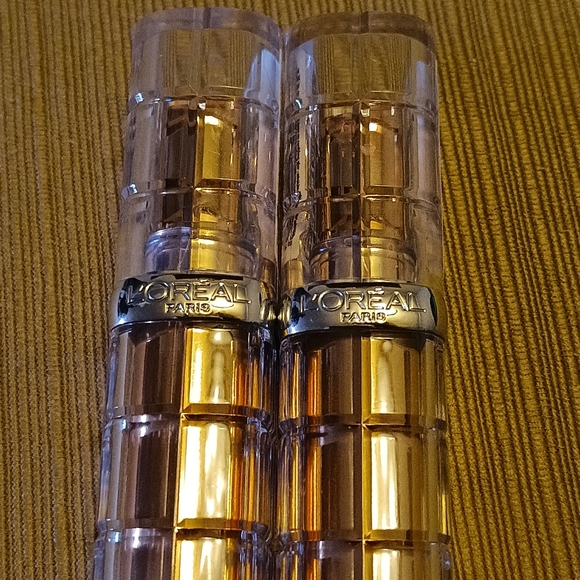 Loreal lipstick - Picture 2 of 2